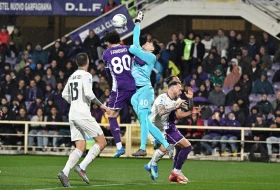 Lacio pao na "Frankiju", Viola pobegla na sigurno